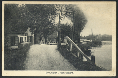 17166 Gezicht op het Zandpad te Breukelen, met op de voorgrond de brug over de Weersloot en rechts de Vecht.